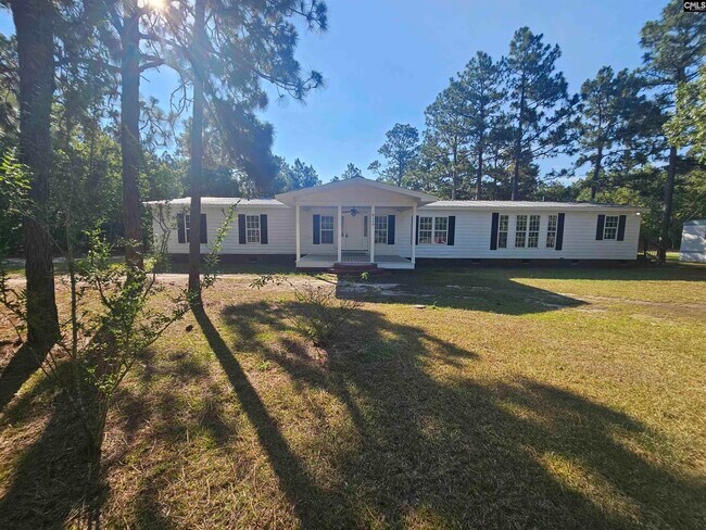 Primary Photo - 117 E Woods Ct
