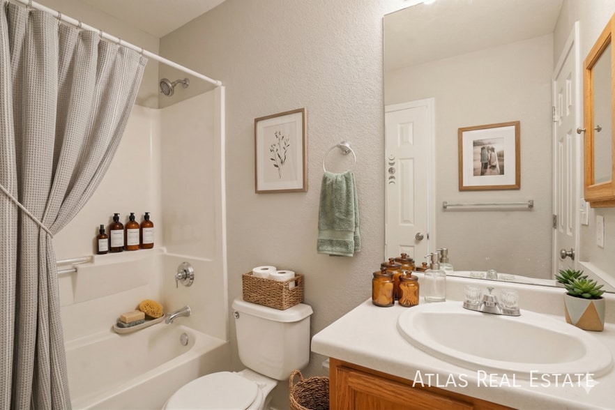 Building Photo - 7829 Antelope Valley Point