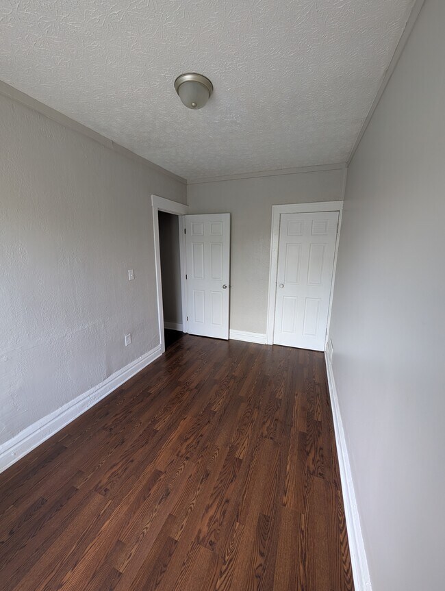 3rd Bed/Office 2 - 816 Wager St