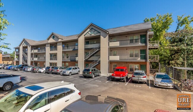 Primary Photo - Laurel Villas Condominiums- 2025-2026