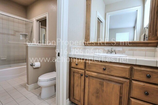 Building Photo - Granite Bay 5 Bed, 4 Bath Home - Large Pool - 2 Master Suites  Two Story, Gardner & Pool Service ...