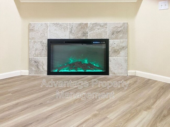 Building Photo - 6298 SW Grand Oaks Dr