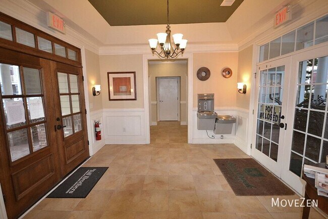 Building Photo - 10420 Sablewood Dr