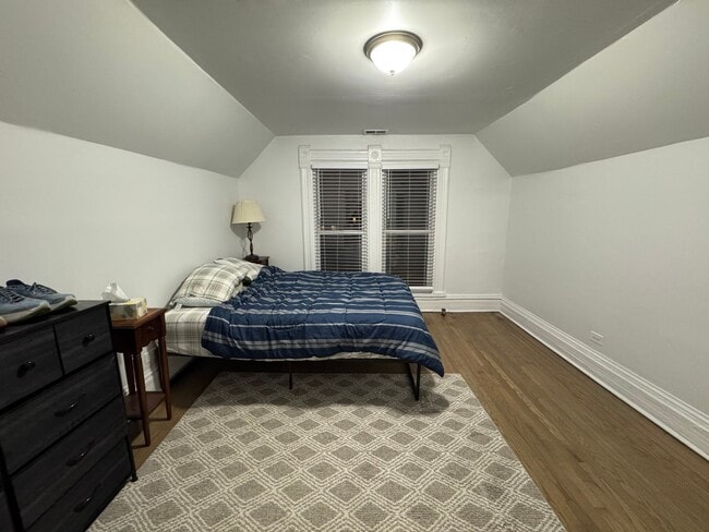 Building Photo - AM-Clifton LLC