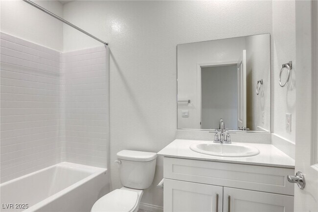Building Photo - 4104 Agama St
