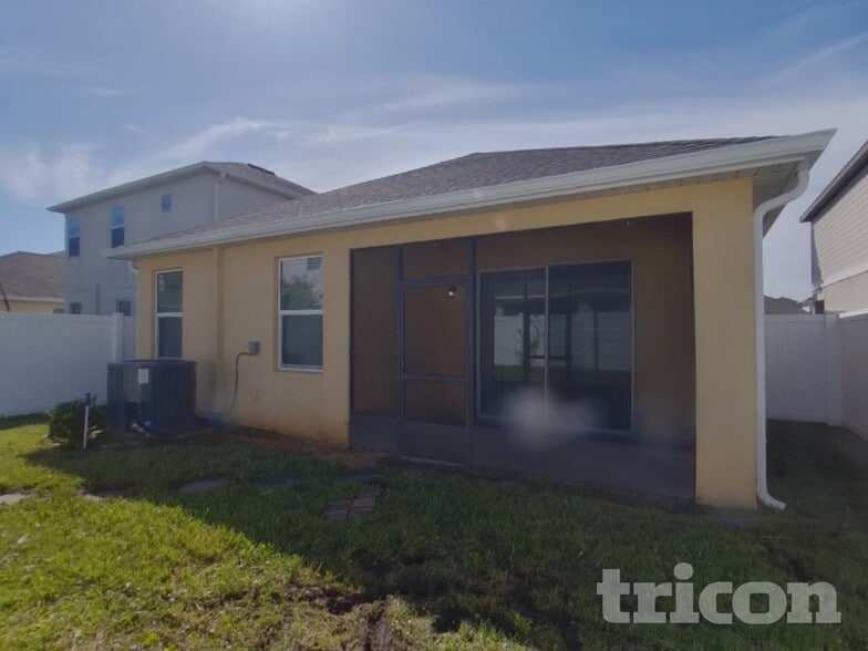 Building Photo - 2446 Waxwing Wy