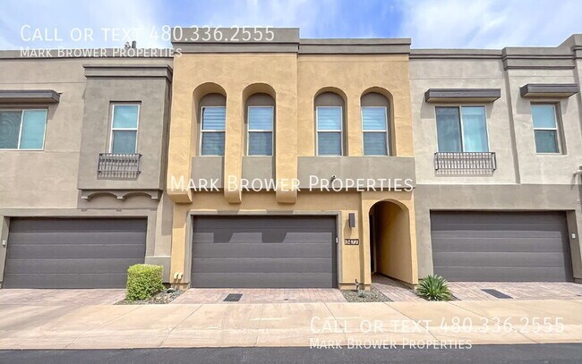 Primary Photo - 7472 E Paraiso Dr