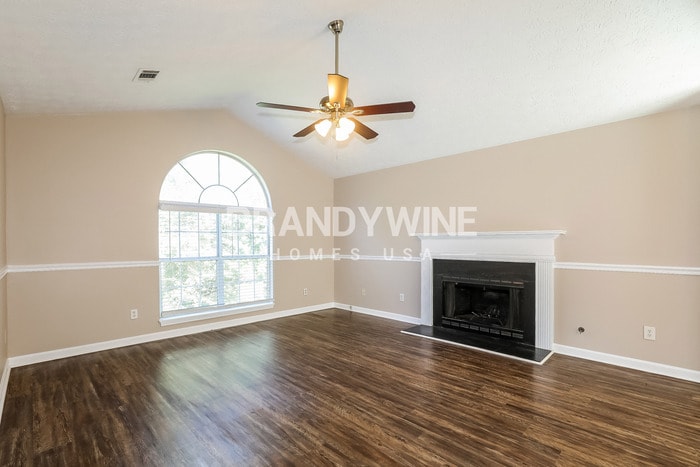 Building Photo - 329 Mill Glen Ct