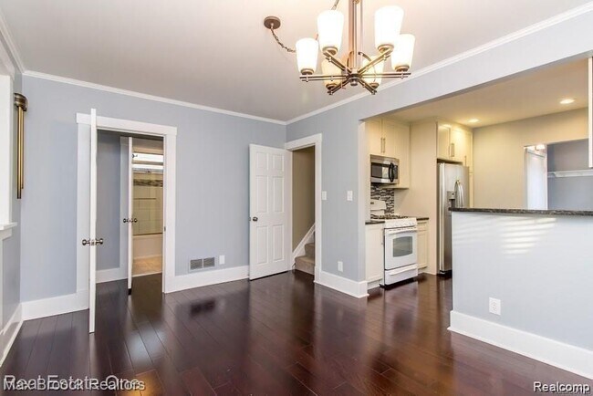 Building Photo - 1183 Bird Ave