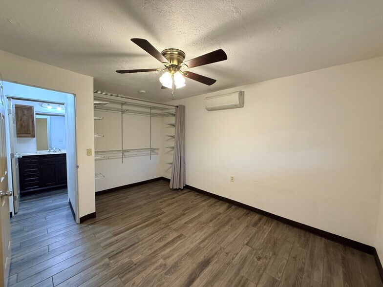 Building Photo - 6980 CA-16