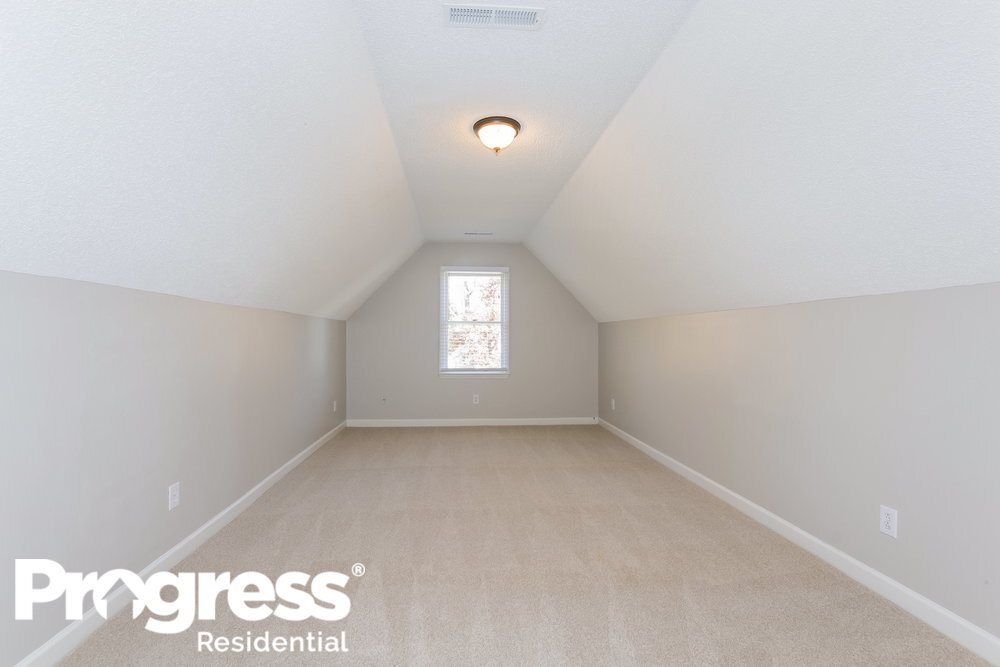 Building Photo - 7009 Rothmore View Ct