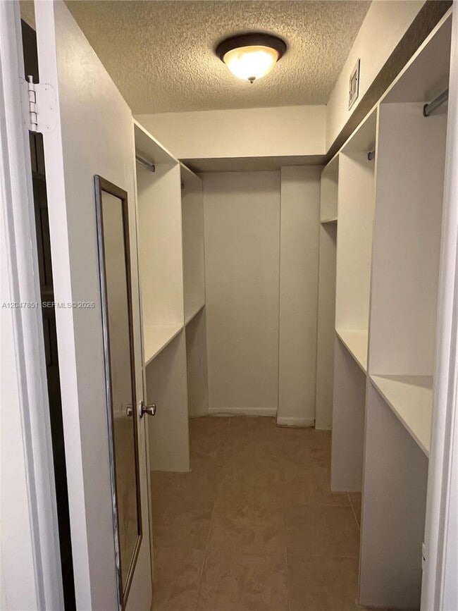 Building Photo - 403 NW 68th Ave