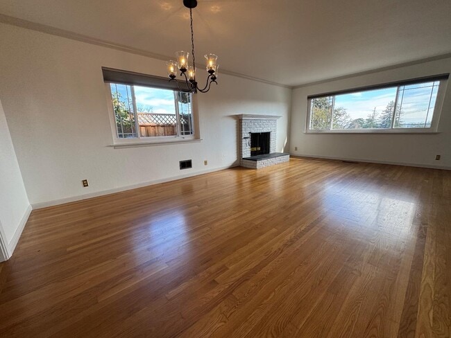 Building Photo - 3534 Jefferson Ave