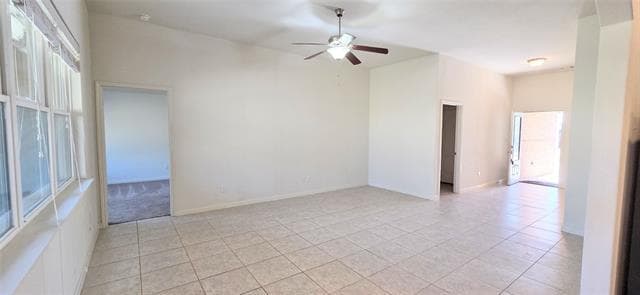 Building Photo - 2118 Sable Wood Dr