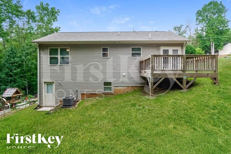 Building Photo - 6950 Crooked O Trail