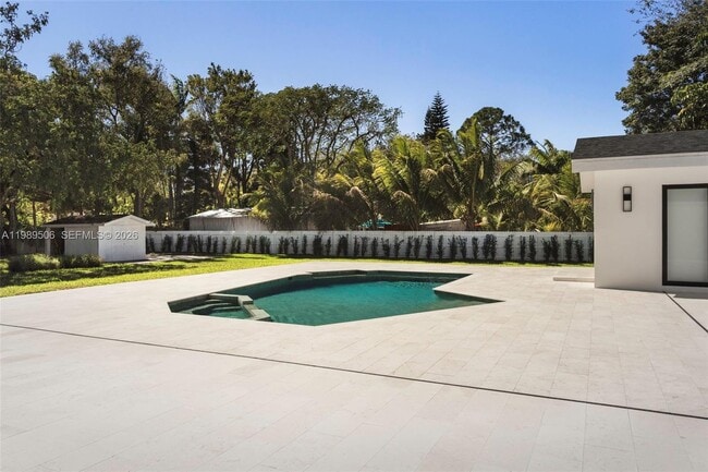 Building Photo - 8800 SW 118th St