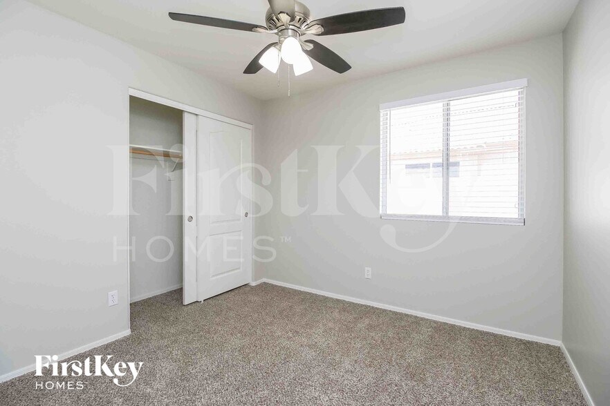 Building Photo - 4354 E Birchwood Cir