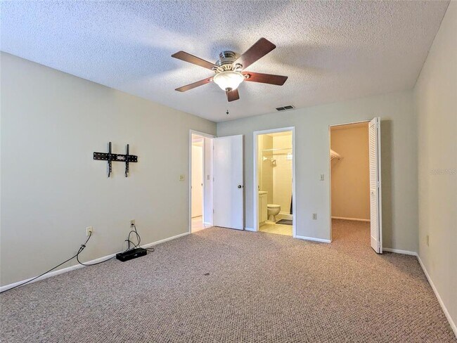 Building Photo - 3848 59th Ave W