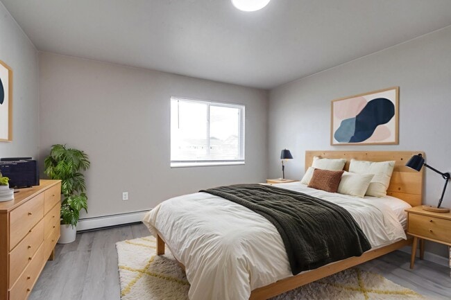 Interior Photo - The District