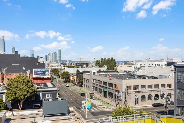 Building Photo - 1220 Folsom St