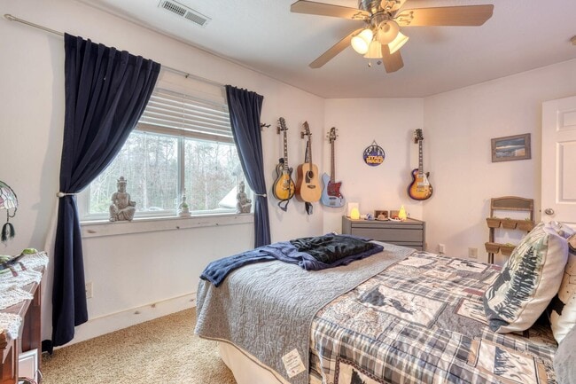 Building Photo - 88 Steelaway Ln