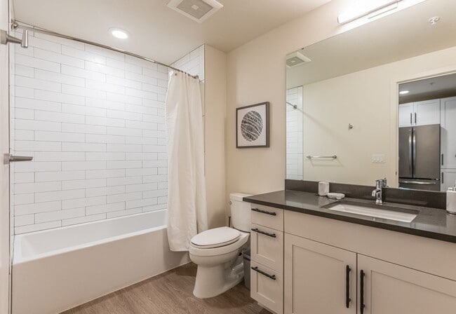 Interior Photo - Rediviva at the Vancouver Waterfront!