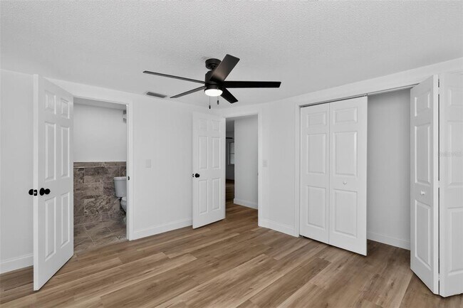 Building Photo - 5644 Berlin Dr