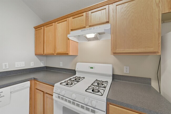 Building Photo - 19907 Parkstone Bend Ln