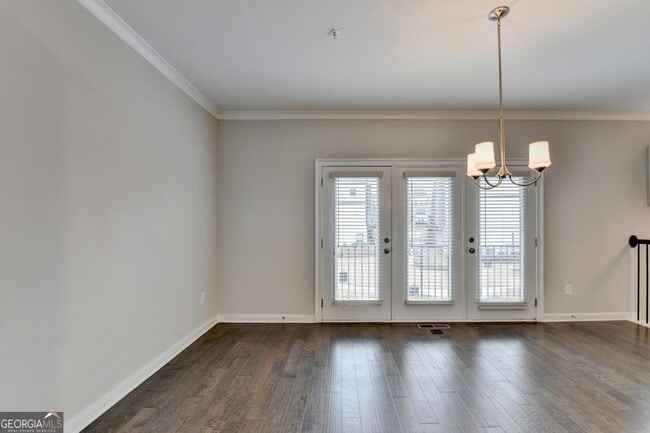 Building Photo - 2083 Holtz Ln