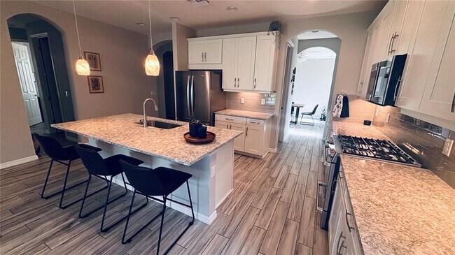 Building Photo - 5761 Groundsel Cir