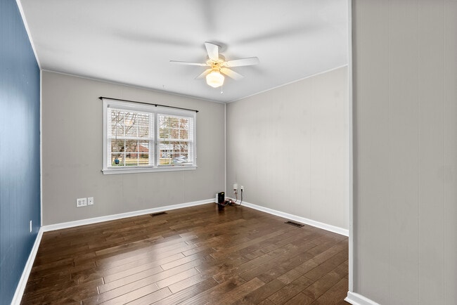 Building Photo - 8608 Whipps Bend Rd