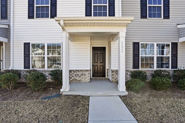 Building Photo - Brand New Home for Rent in Fuquay Varina NC | Newly Built Community | $500 Off First Months Rent!