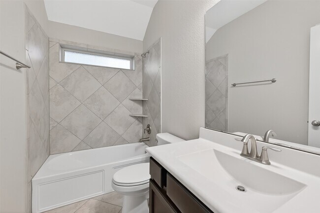 Building Photo - 134 S Bearkat Ct