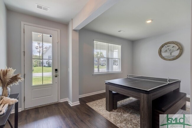 Building Photo - 102 Palmer Pl