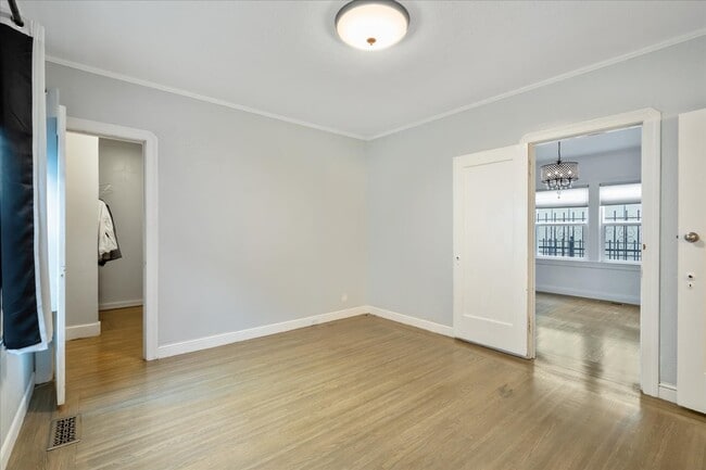 Building Photo - 2672 77th Ave