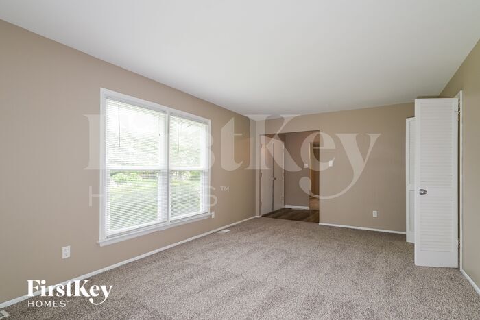 Building Photo - 12215 Centerbrook Dr