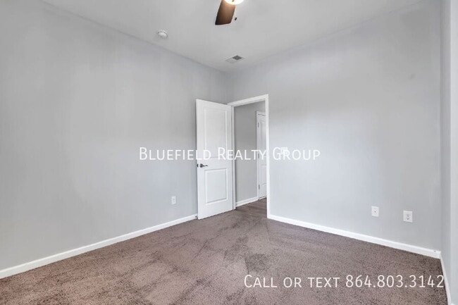Building Photo - 194 Crisp Cameo Ct