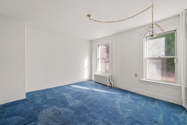 Building Photo - 391 Fairmount Ave