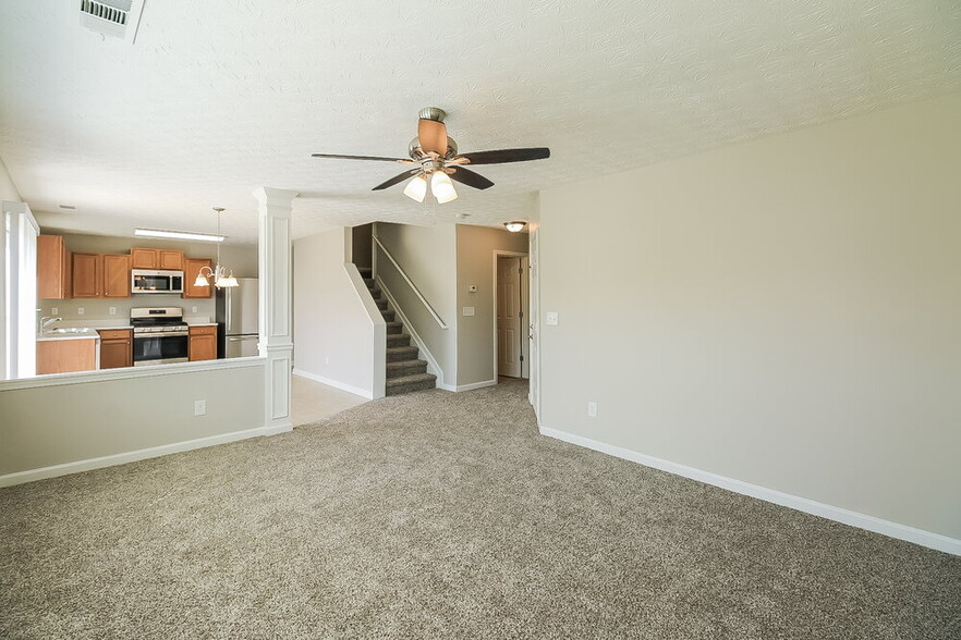 Building Photo - 4353 Grant Forest Cir