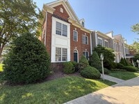 Building Photo - 1525 Old Trail Dr