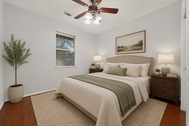 Building Photo - 10802 Warner Hollow Ct