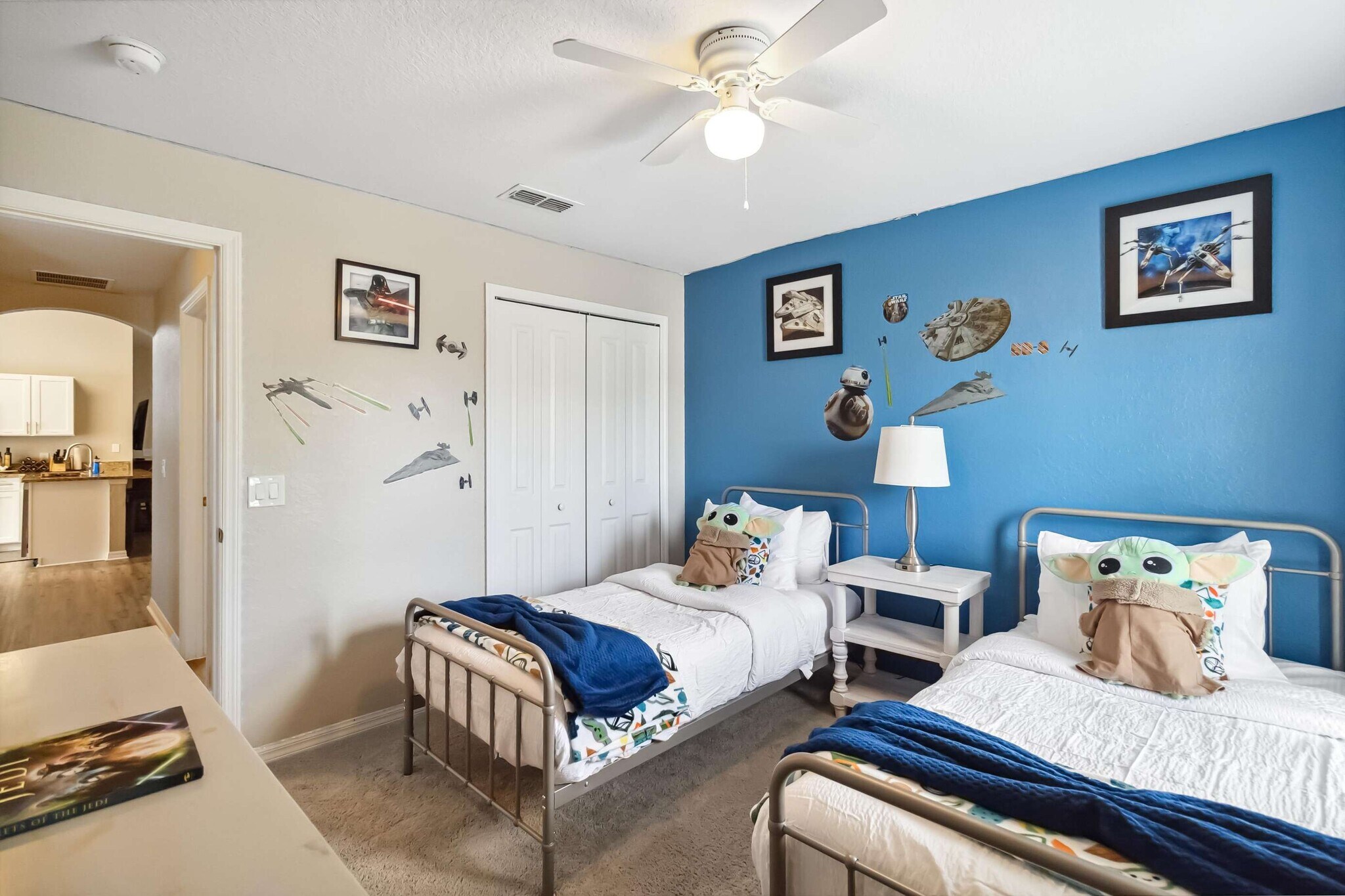 Star Wars Room with Twin Beds - 222 Reserve Dr