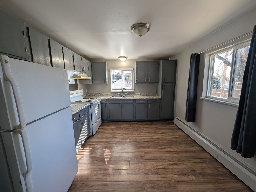 Building Photo - 7095 W 13th Ave