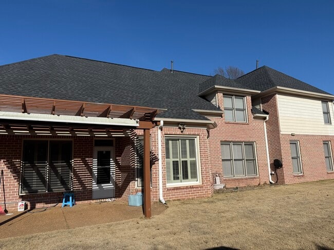 Building Photo - 481 Glenogle Ln