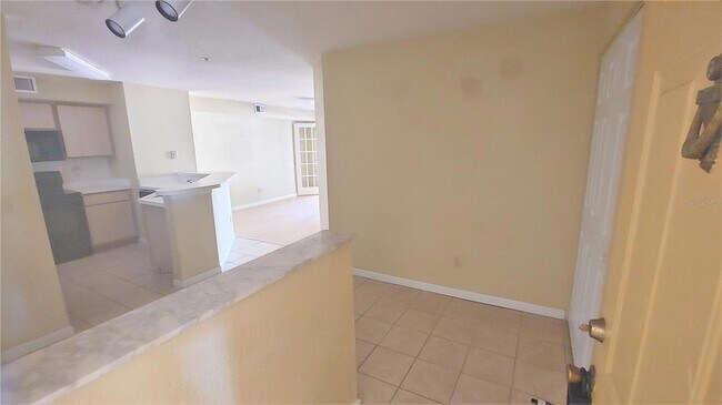 Building Photo - 822 Camargo Way