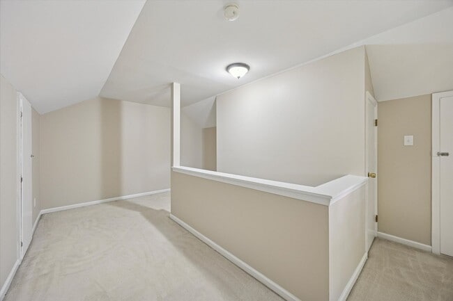 Building Photo - Available Immediately – 4 Bedroom End-Unit...