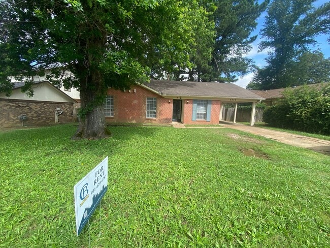 Primary Photo - 5373 Sputnik Dr
