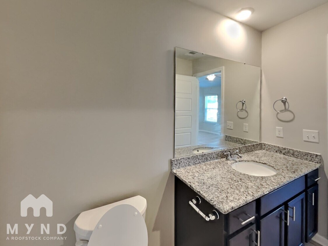 Building Photo - 43 Brown Thrasher Ct