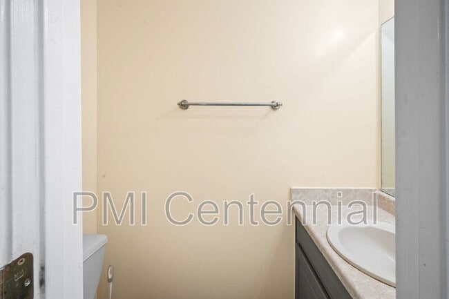 Building Photo - 8078 Woodlake Dr