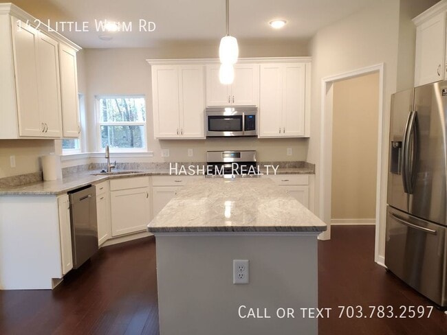 Building Photo - 142 Little Whim Rd